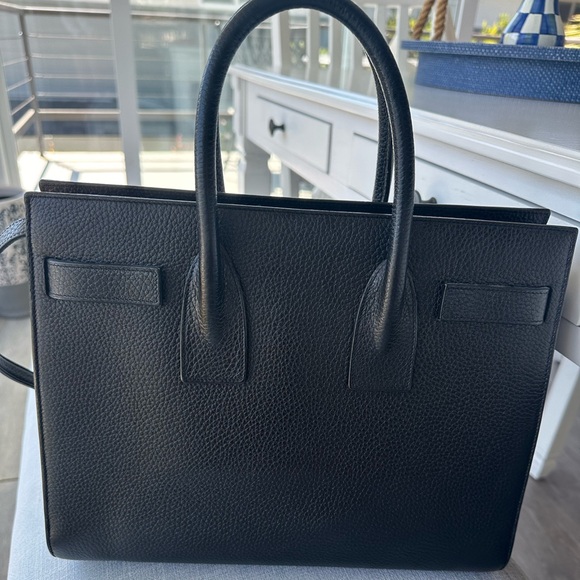 Small Saint Laurent Sac De Jour in grained leather!! GREAT CONDITION!! - Picture 4 of 12